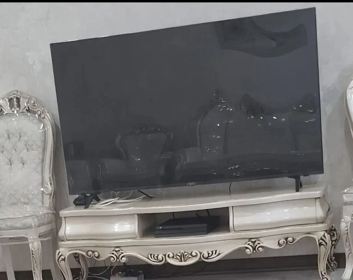 میز تلویزیون تمام چوب راش سالم و محکم در حد نو|میز تلویزیون|ری, فیروزآبادی|دیوار