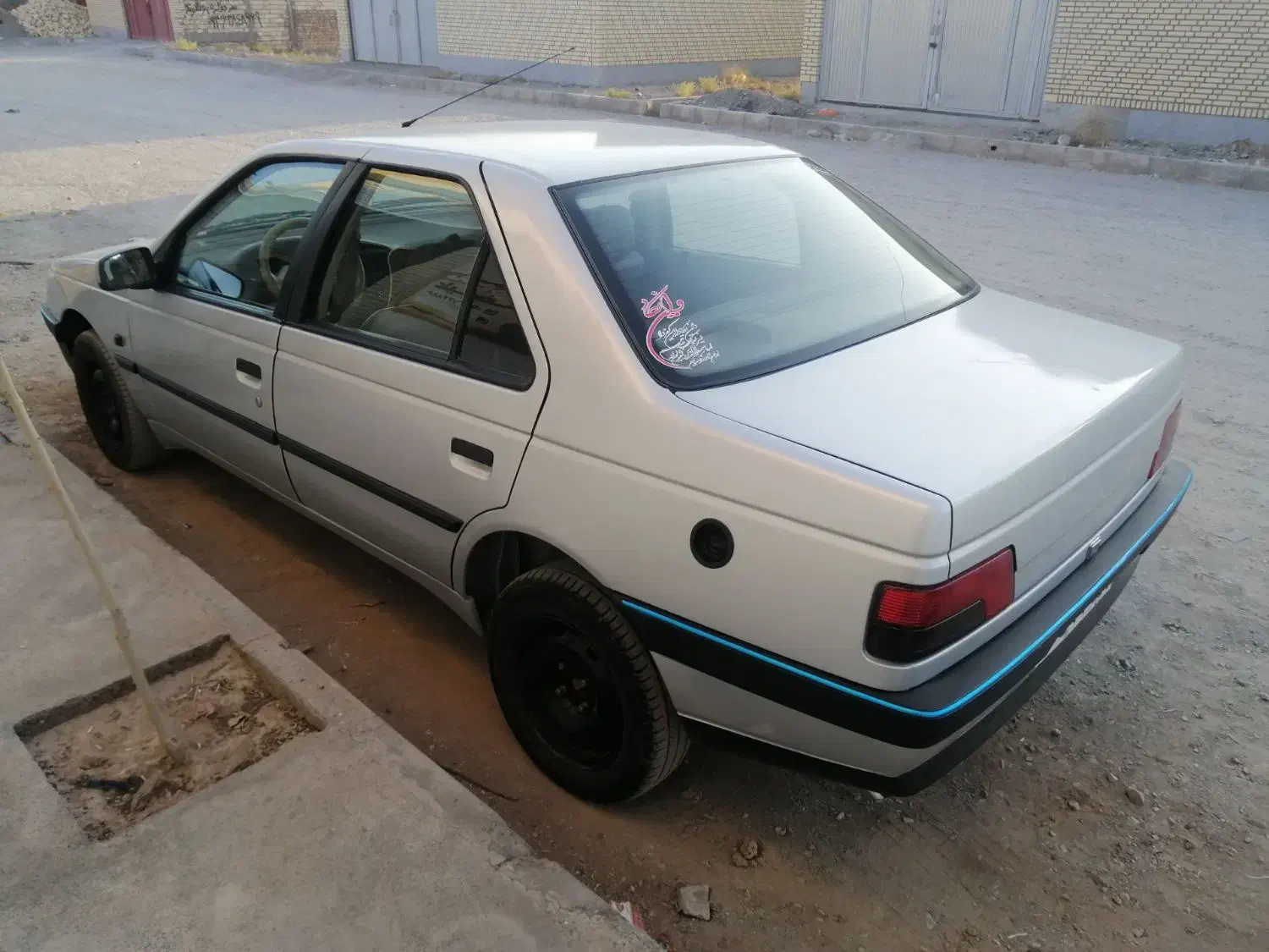 پژو۴۰۵ درحد|خودرو سواری و وانت|بیرجند, |دیوار