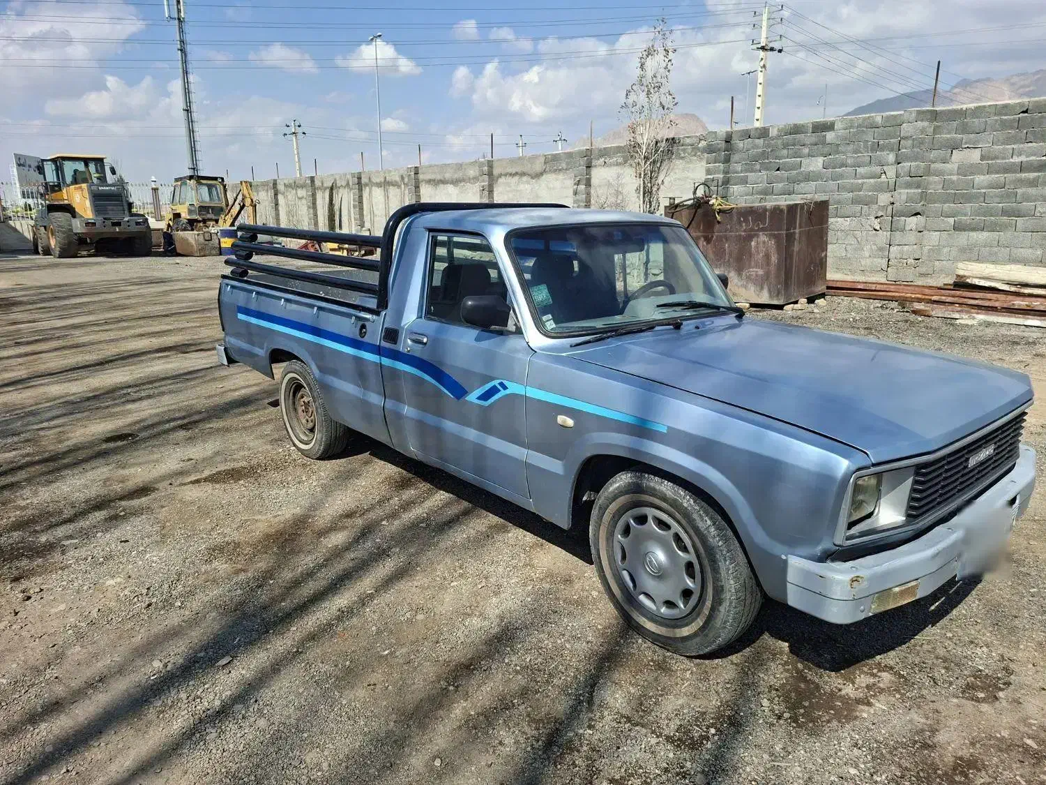 مزدا ۲۰۰۰|خودرو سواری و وانت|آبیک, |دیوار