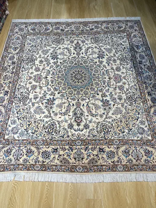 فرش مربع نایین ۲۲۰*۲۰۰|فرش|تهران, سلسبیل شمالی|دیوار