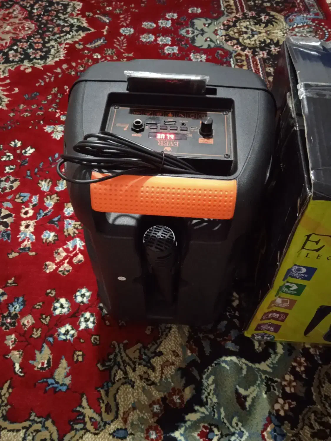 اسپیکر ۸۲۵ ایور|سیستم صوتی خانگی|شیراز, ارم|دیوار