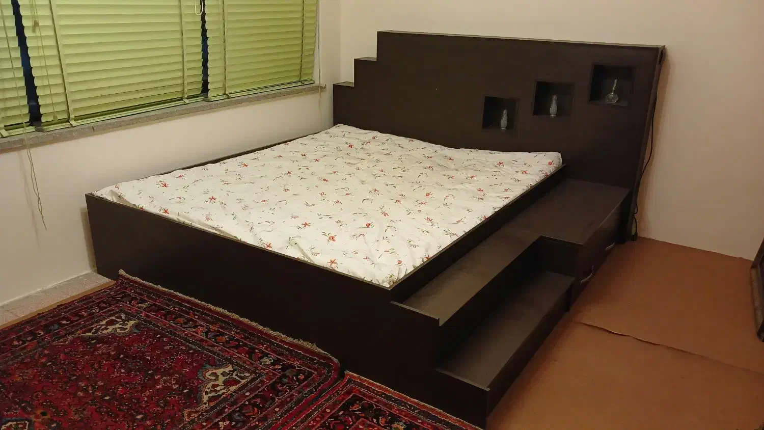 تخت خواب دو نفره اسپورت و شیک|تخت و سرویس خواب|کرمانشاه, |دیوار