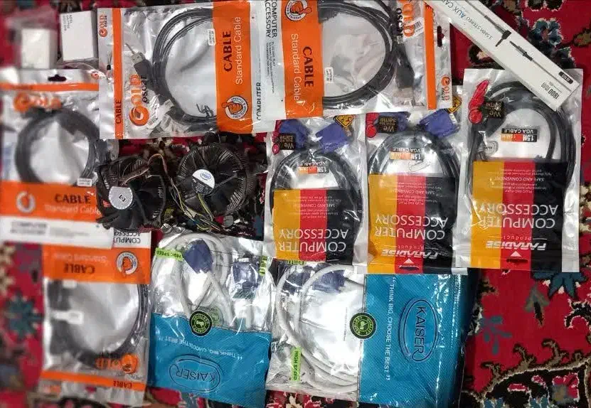 وسایل کامپیوتر یکجا بفروش میرسد|قطعات و لوازم جانبی رایانه|نهاوند, |دیوار