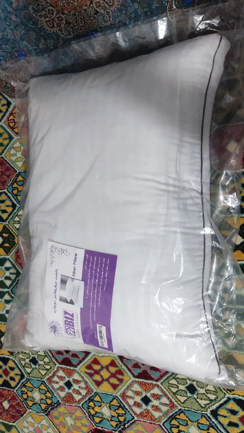 بالشت|رختخواب، بالش، پتو|کرمان, |دیوار