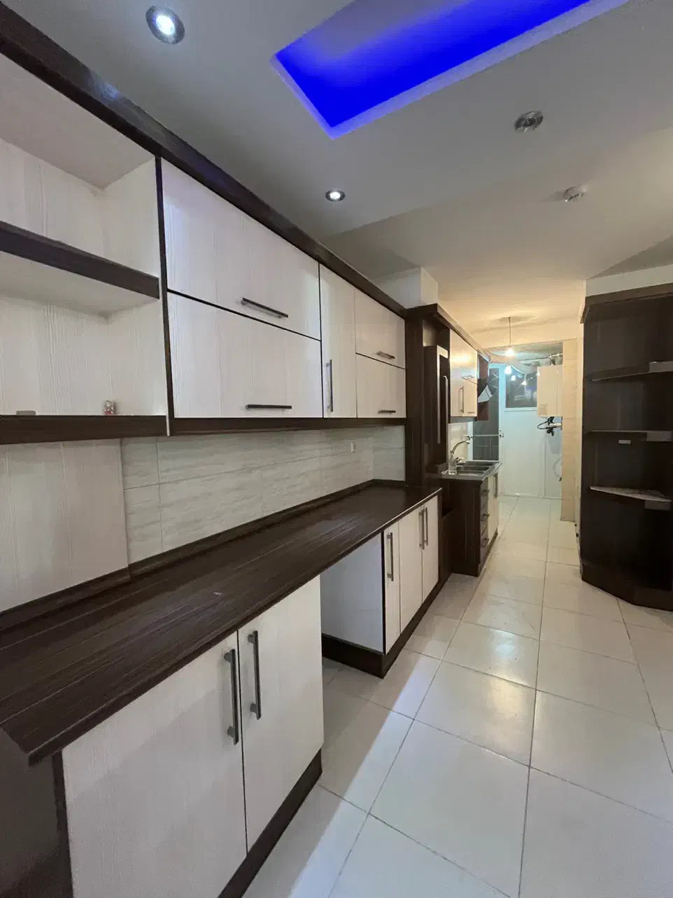 220متر چهار خواب فول امکانات خیابان اردیبهشت شمالی|اجارهٔ آپارتمان|اصفهان, عباسآباد|دیوار