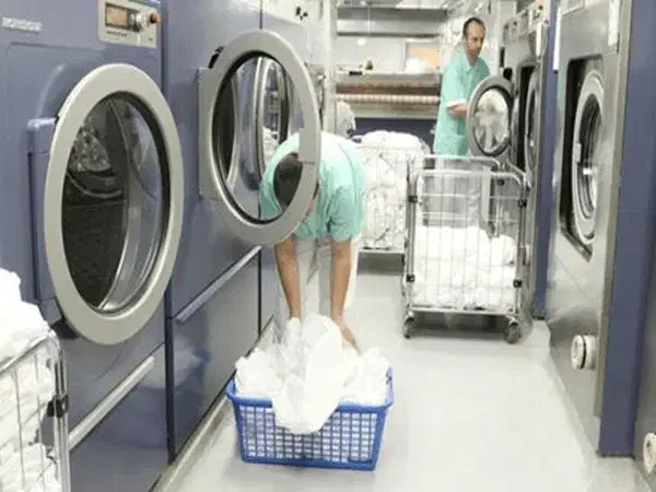 اتوشویی (لاندری) و خانه داری هتل المپیک گرگان|استخدام سرایداری و نظافت|گرگان, |دیوار