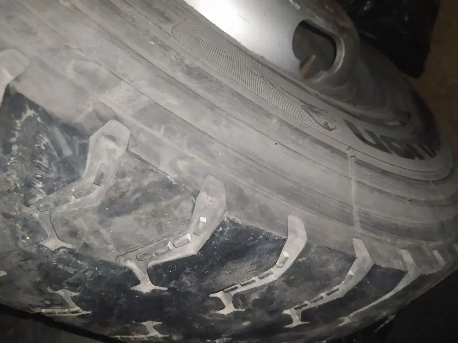 رینگ لاستیک خاوری|قطعات یدکی و لوازم جانبی|بم, |دیوار