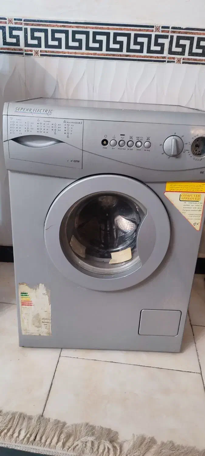 لباسشویی|ماشین لباسشویی و خشک‌کن لباس|بومهن, |دیوار