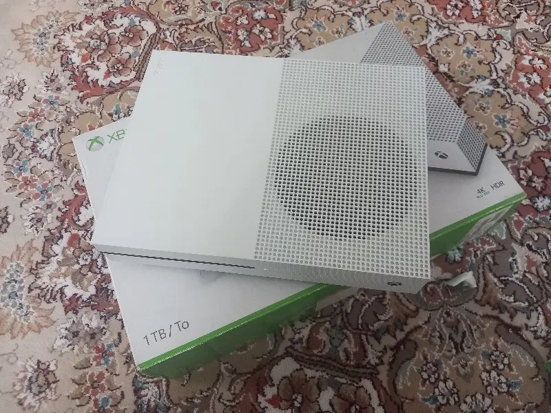 xbox ones 1Tb|کنسول، بازی ویدئویی و آنلاین|آران و بیدگل, |دیوار