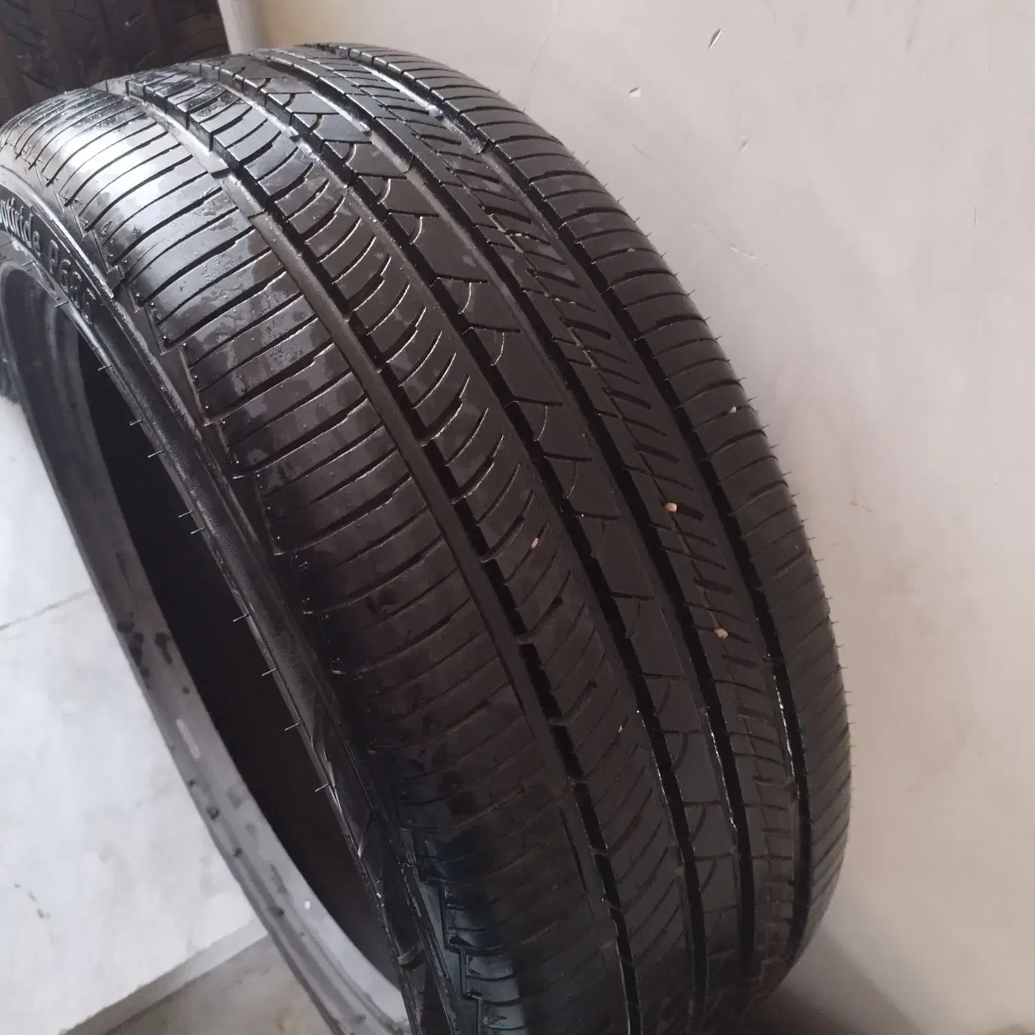 لاستیک  خودرو|قطعات یدکی و لوازم جانبی|شاهین‌شهر, فردوسی|دیوار