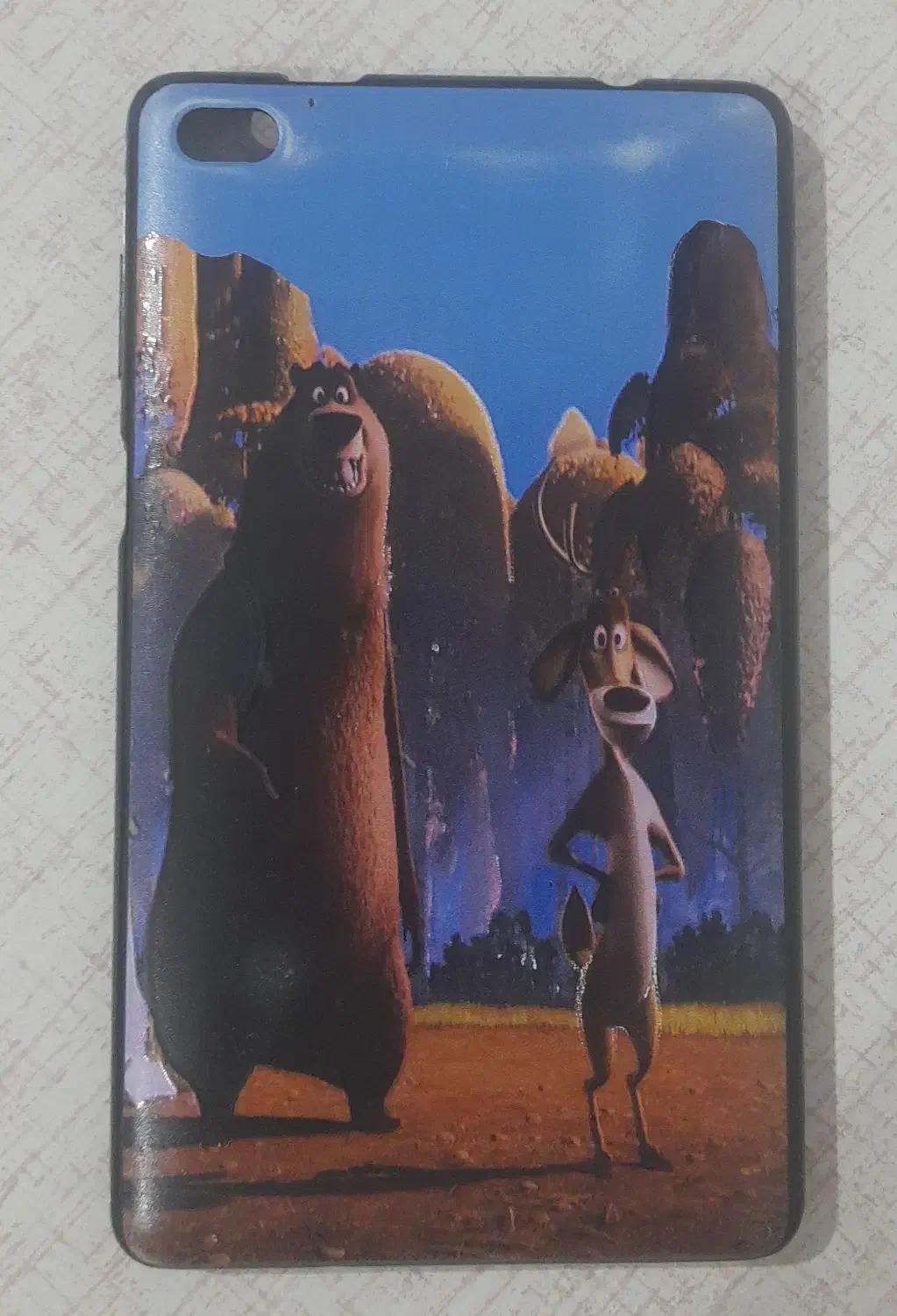 تبلت لنوو|تبلت|گلپایگان, |دیوار