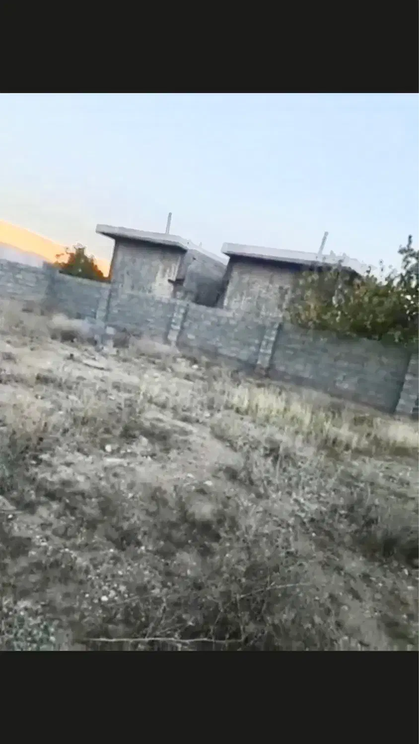 زمین۵۰۰ متری دیوار کشی شده همجوار امامزاده اسماعیل|فروش زمین و ملک کلنگی|فسا, |دیوار