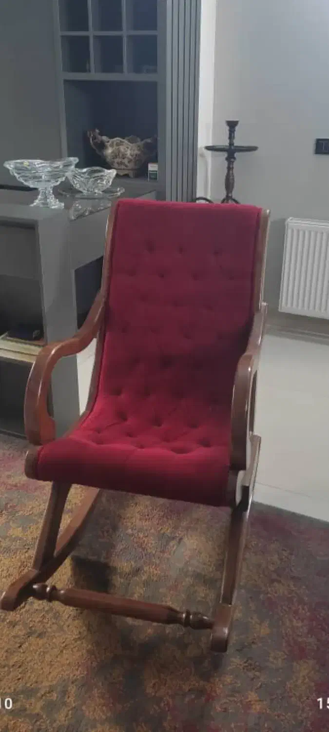 صندلی متحرک (ننویی)|صندلی و نیمکت|مرزیکلا, |دیوار