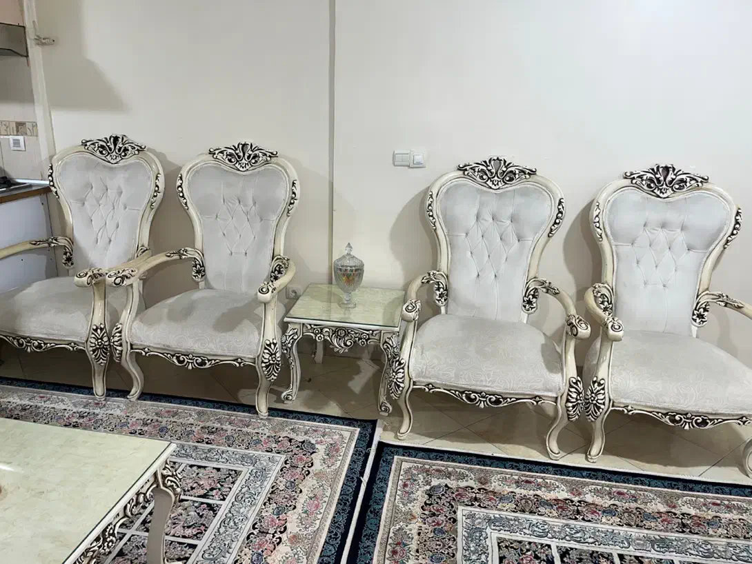 ست میزنهارخوری۴نفره بامبلمان۹نفره|مبلمان خانگی و میز عسلی|تهران, نبی اکرم|دیوار