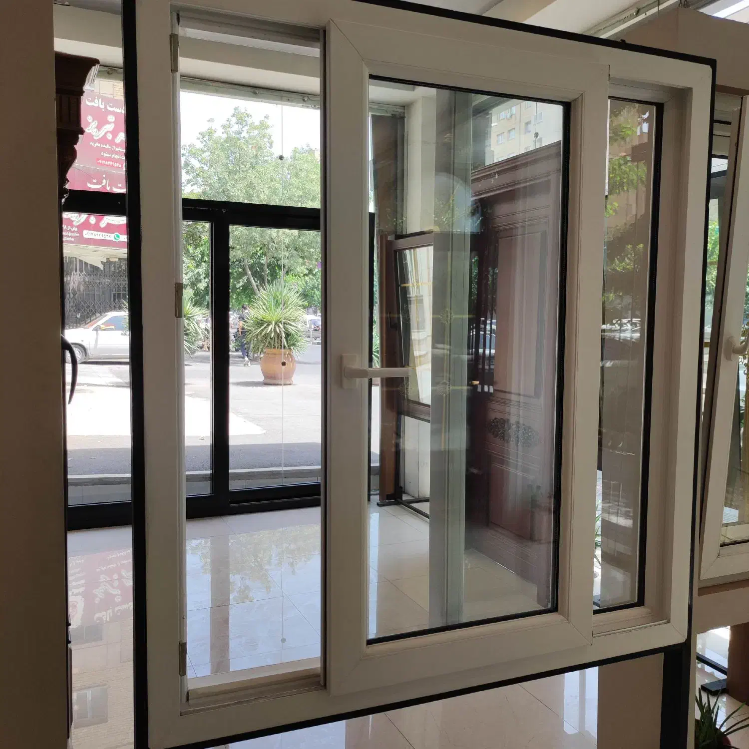 تبدیل پنجره لولایی به کشویی پنجره دوجداره UPVC|خدمات پیشه و مهارت|تهران, جنت‌آباد شمالی|دیوار