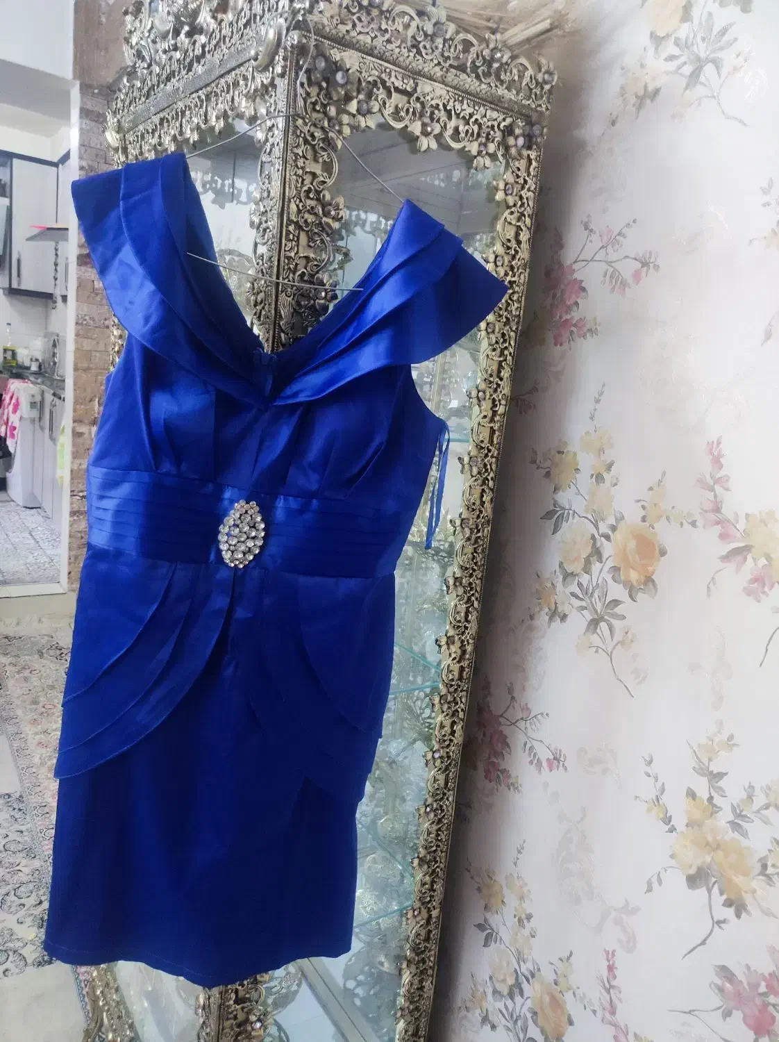 تعدادی لباس نو بلااستفاده هستن|لباس|محمدیه-قزوین, |دیوار