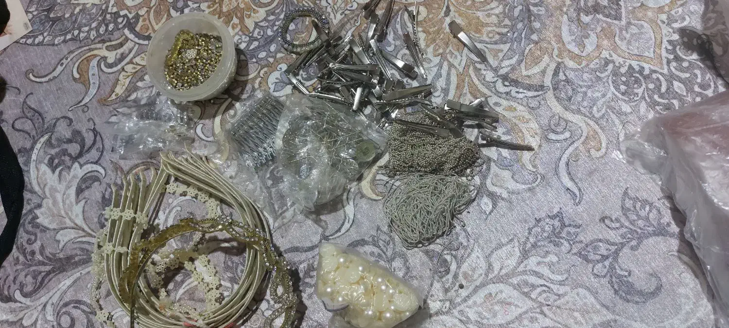 وسایل ریسه وتاج نگینی|زیورآلات و اکسسوری|محمدشهر, ولدآباد|دیوار