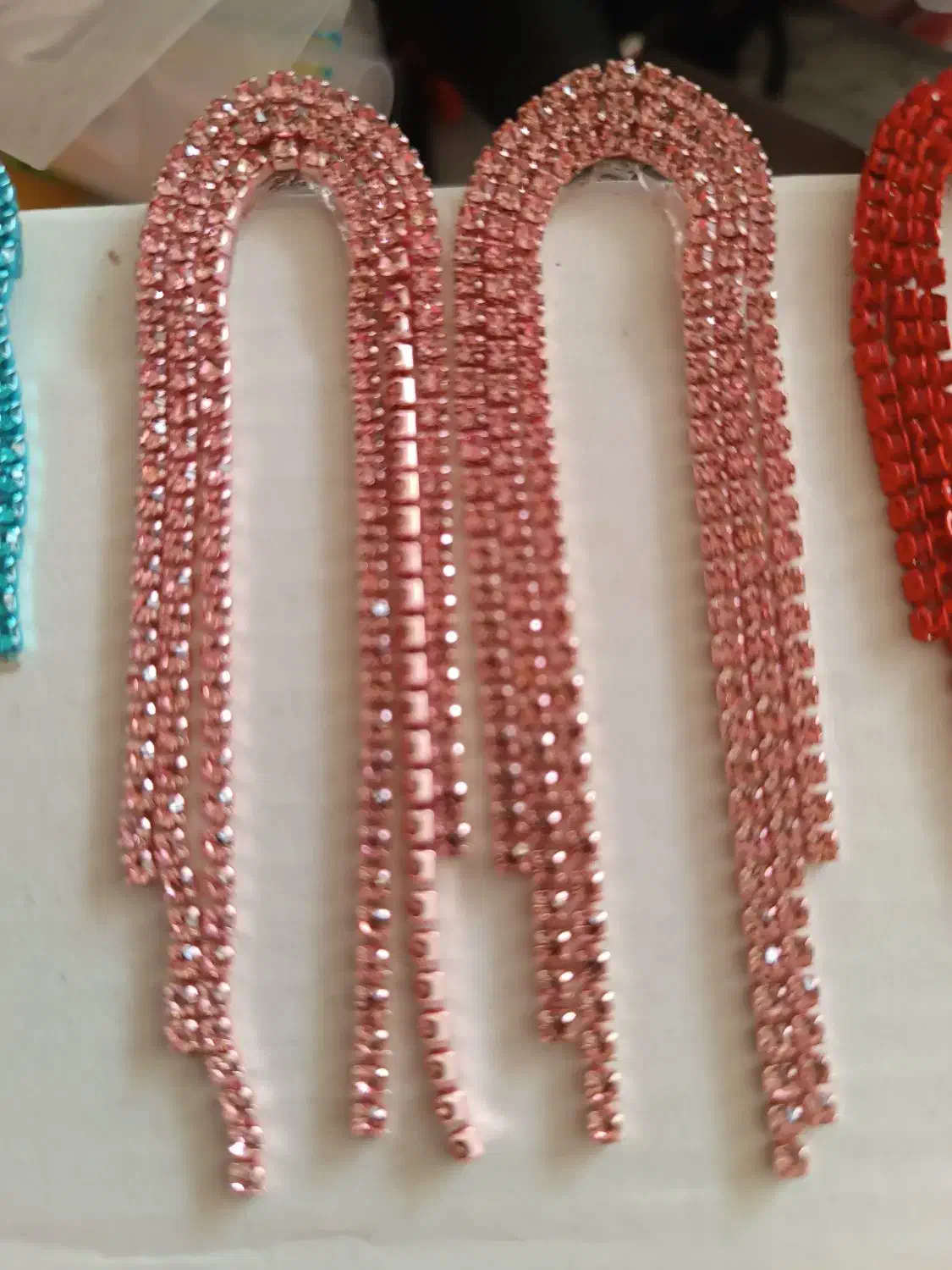 گوشواره های مجلسی وپابندیادستبندو2عددتل دخترانه|زیورآلات و اکسسوری|قم, مهر آباد|دیوار