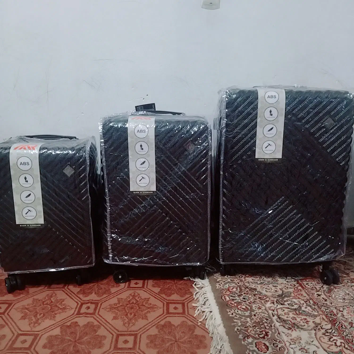 فروش ویژه چمدان فایبر گلاس نشکن به قیمت کارخانه|کیف، کفش، کمربند|پاکدشت, خاتون آباد|دیوار