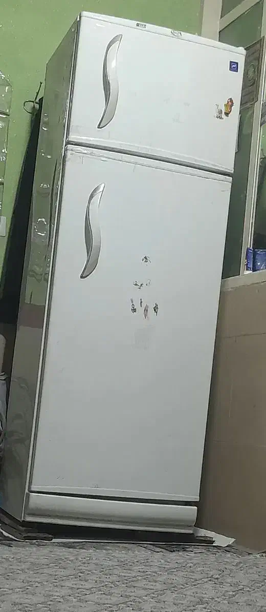 یخچال|یخچال و فریزر|یزد, |دیوار