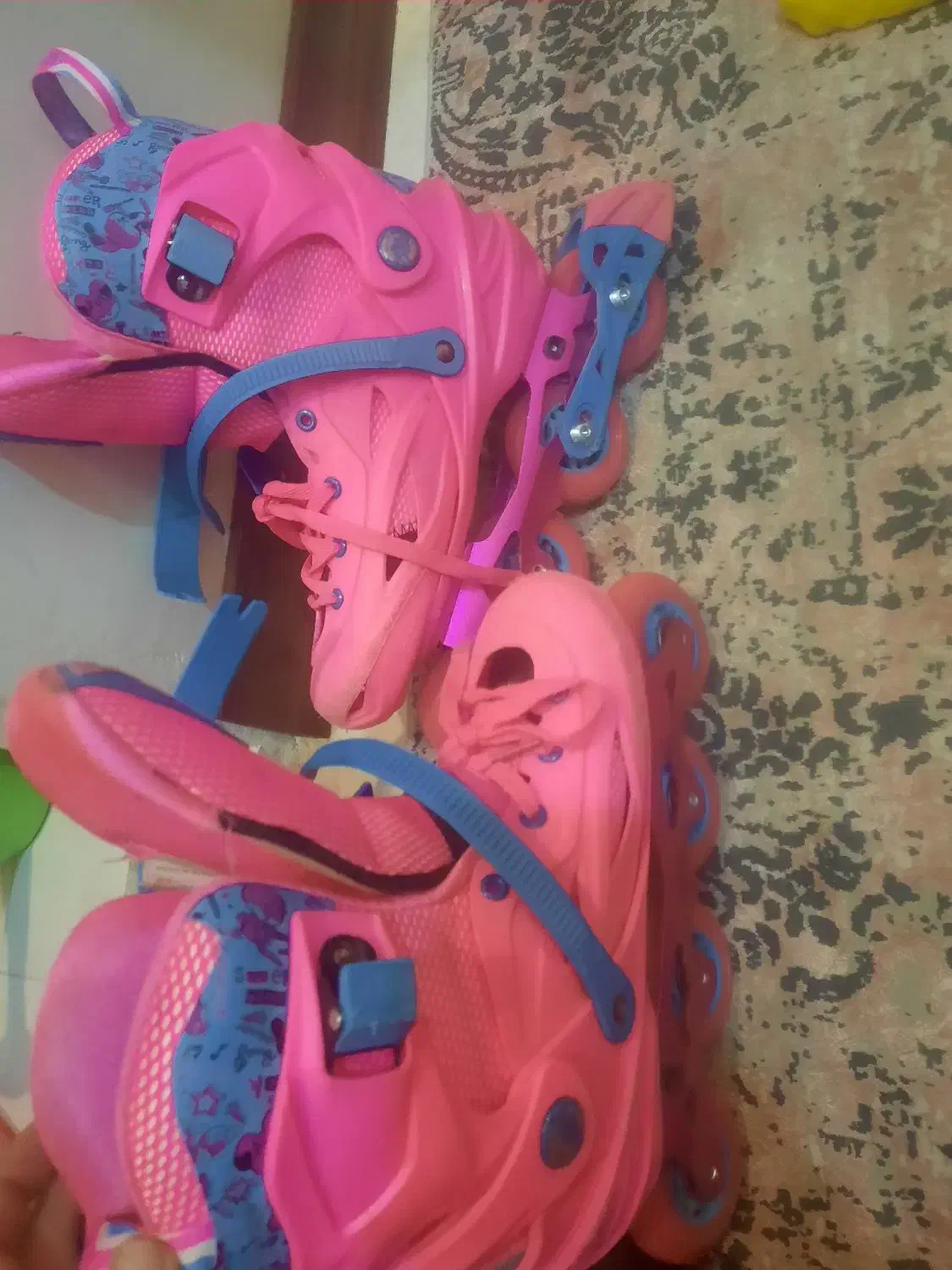 کفش اسکیت|دوچرخه، اسکیت، اسکوتر|پردیس, فاز ۸|دیوار