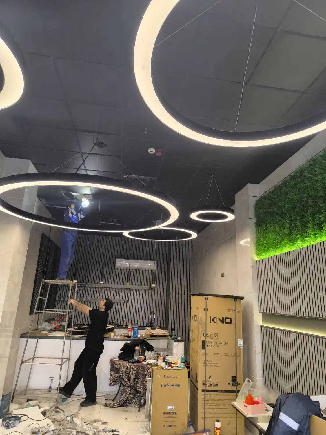 انجام کلیه خدمات برق کاری ساختمانی و صنعتیش|خدمات پیشه و مهارت|شاهینشهر, فردوسی|دیوار