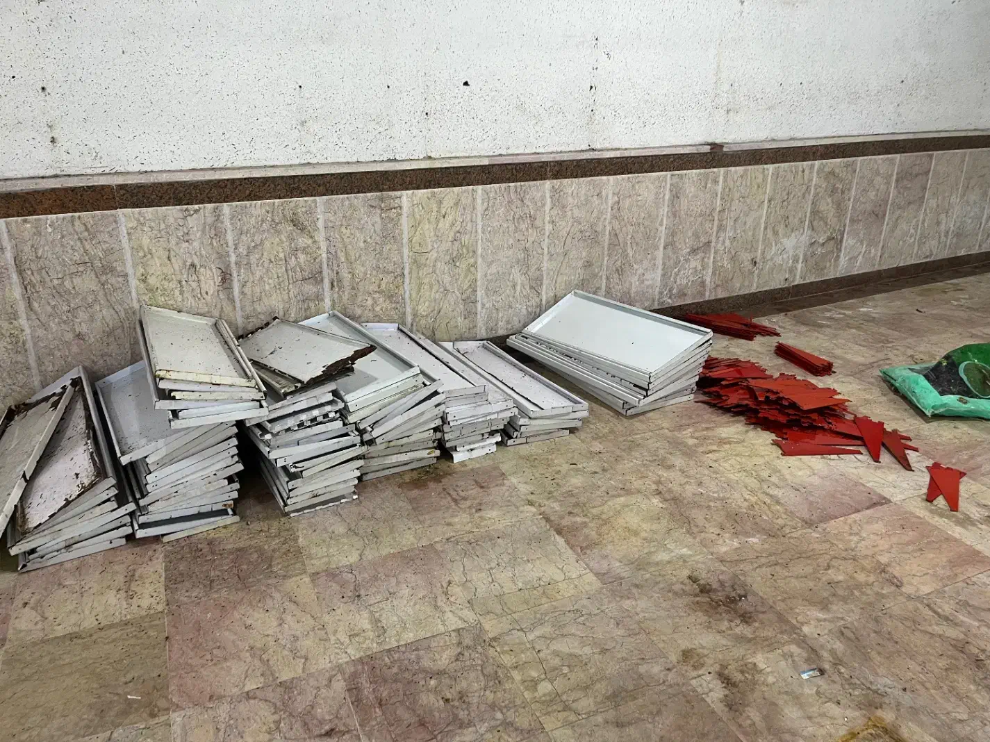 اسپیس و قفسه|فروشگاه و مغازه|فریدون‌کنار, |دیوار