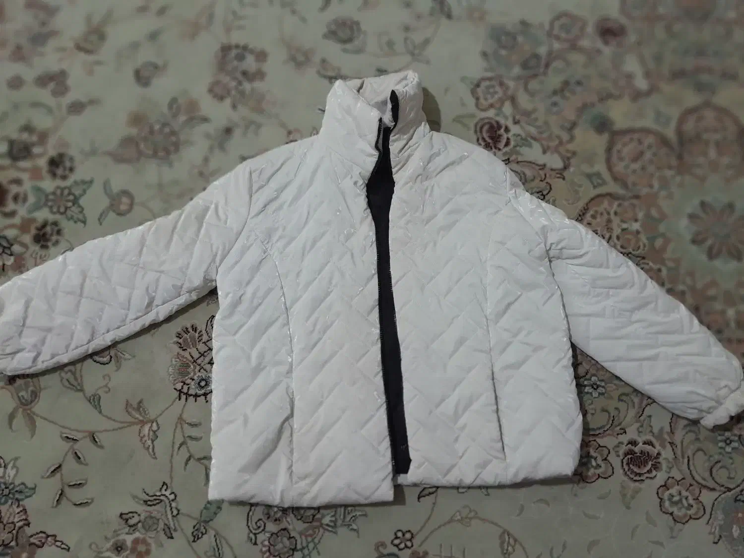 فروشی|کیف، کفش، کمربند|اردبیل, |دیوار