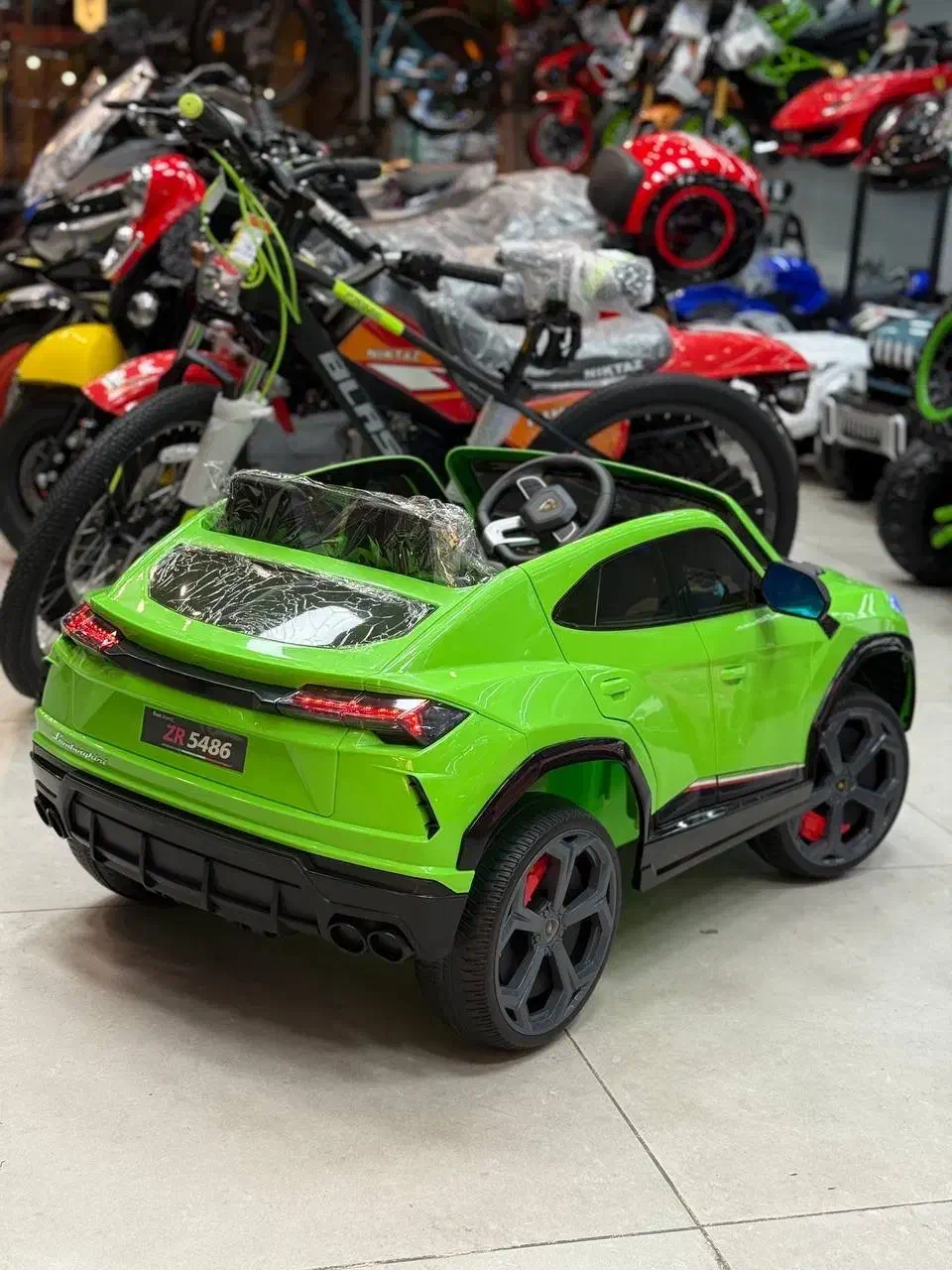 ماشین شارژی شاسی بلند لامبورگینی کدZR 5486|اسباببازی|رشت, دیلمان|دیوار