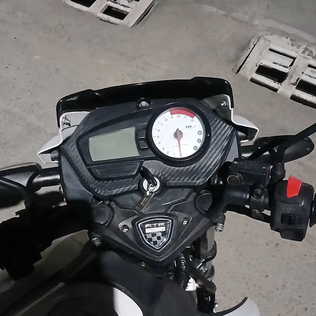 آپاچی ۱۸۰ مدل ۹۵ تمیز و خوش رخ ۴۲ تا کار|موتورسیکلت|تهران, جیحون|دیوار