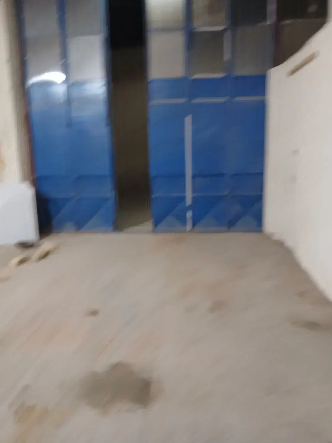 اجاره مغازه|اجارهٔ مغازه و غرفه|کوهپایه, |دیوار