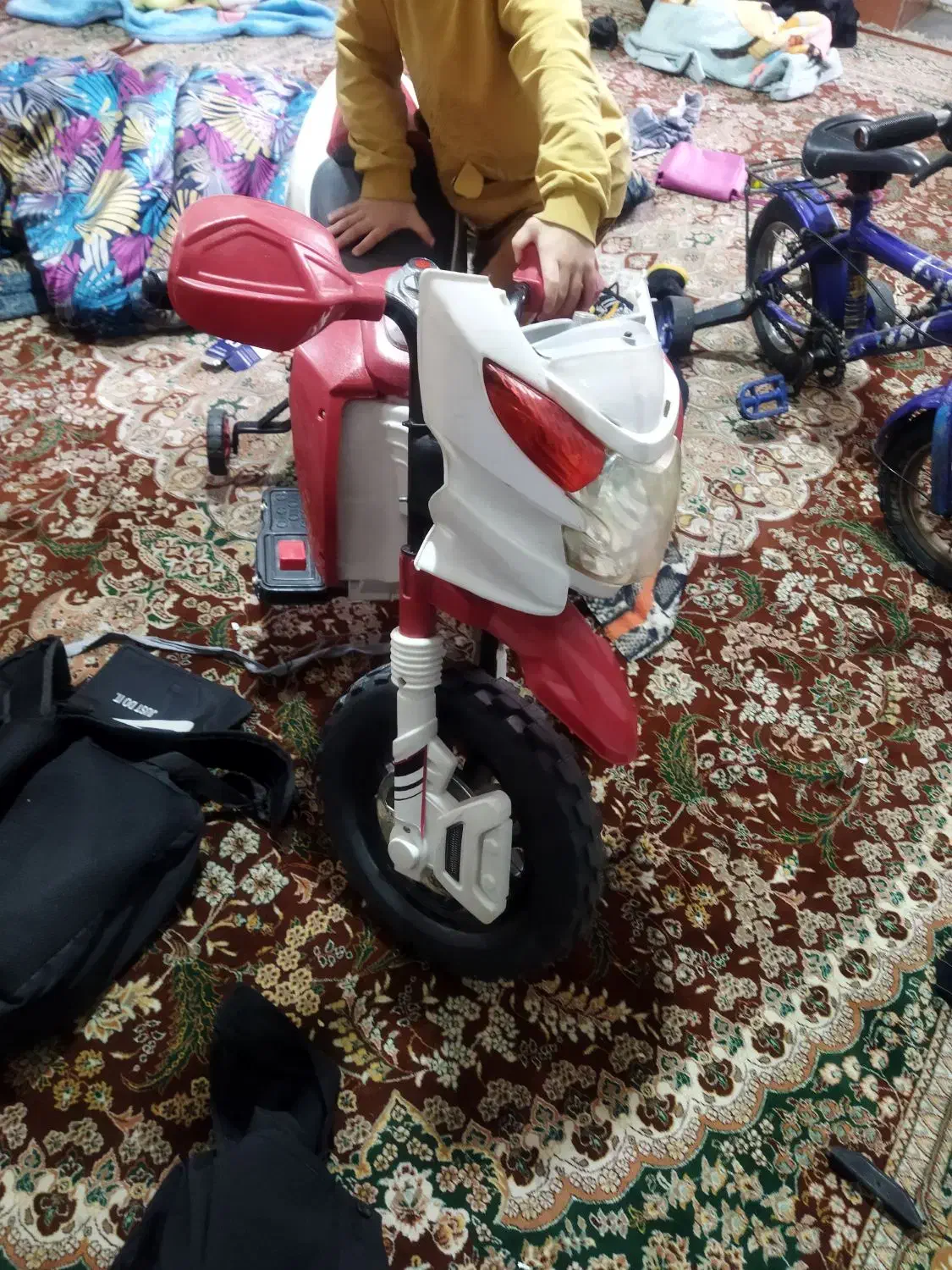 ماتور بچه|اسباب‌بازی بچه|میاندوآب, |دیوار