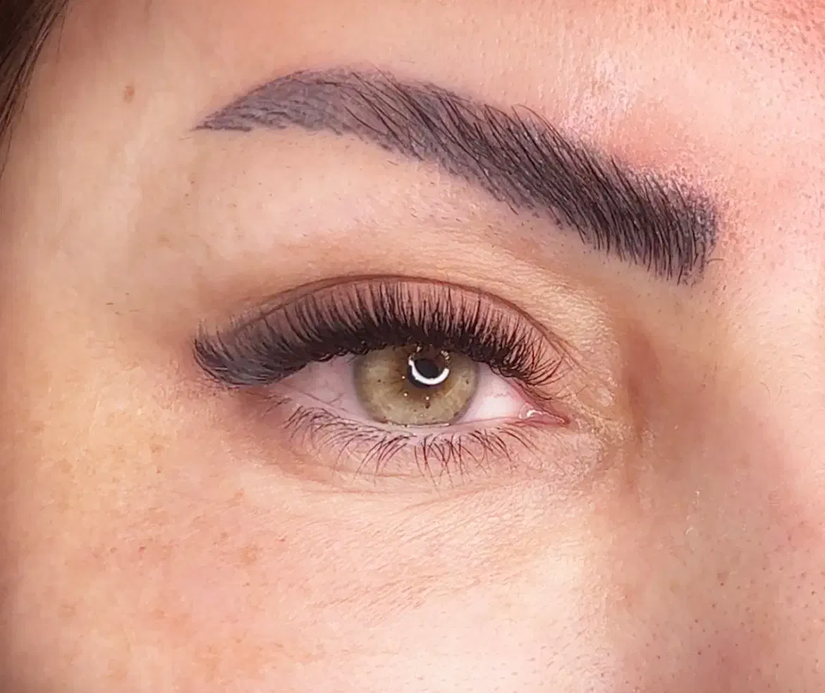 اموزش و خدمات اکستنشن  و لیفت مژه و ابرو|خدمات آرایشگری و زیبایی|پرند, فاز ۴|دیوار