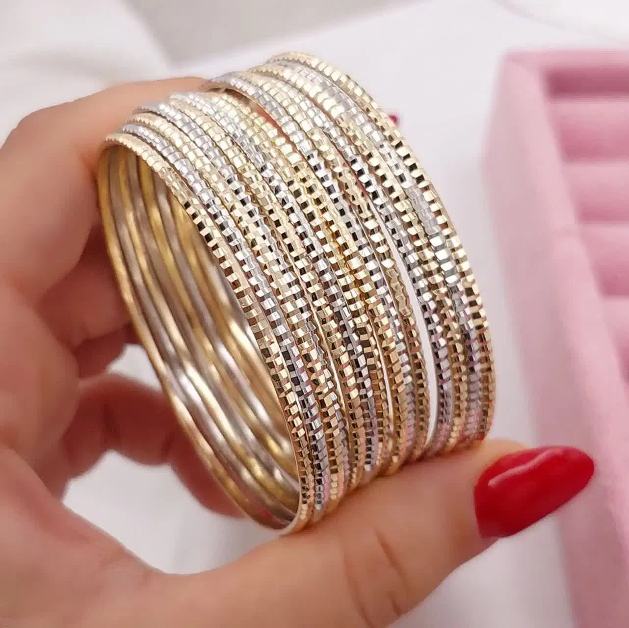 النگو طلاروس|بدلیجات|قم, چهل درخت|دیوار