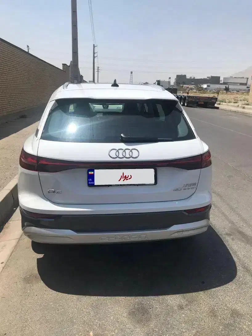 آئودی Q5 ای ترون ۴۰ تیپ ۳|خودرو سواری و وانت|تهران, پردیسان|دیوار