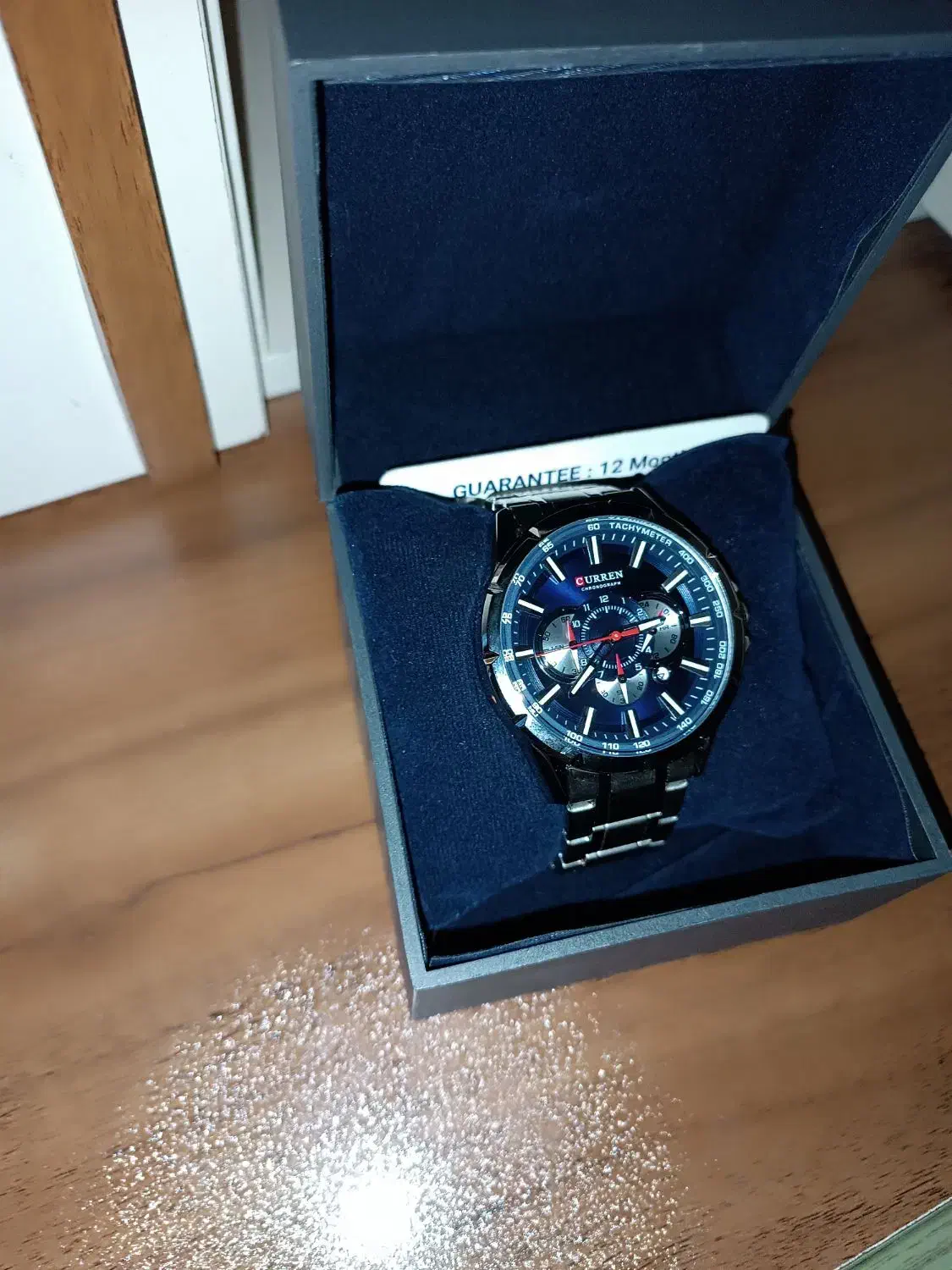 ساعت مچی|ساعت|رباط‌کریم, رباط‌کریم|دیوار