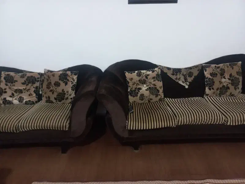 مبل|مبلمان خانگی و میز عسلی|امامزاده عبدالله, |دیوار