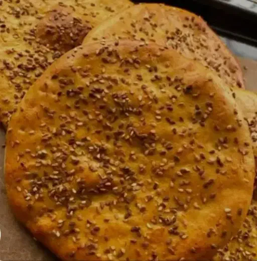 نیازمند شاطر نانوایی|استخدام خدمات فروشگاه و رستوران|سیرجان, |دیوار