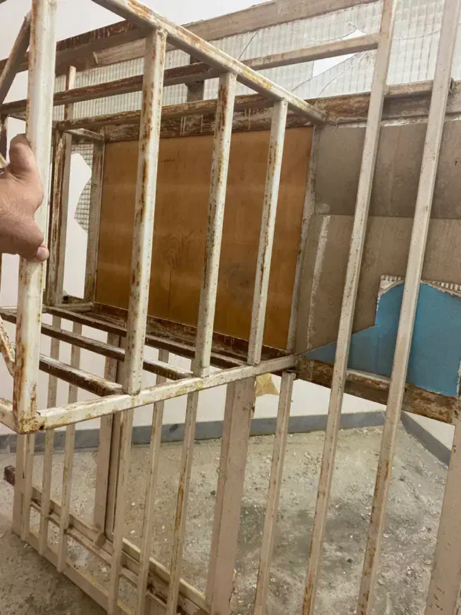 پنجره و جاکولری آماده در حد نو ۱۶۰ در ۱۸۰ سنگین|مصالح و تجهیزات ساختمان|اهواز, کمپلو شمالی|دیوار