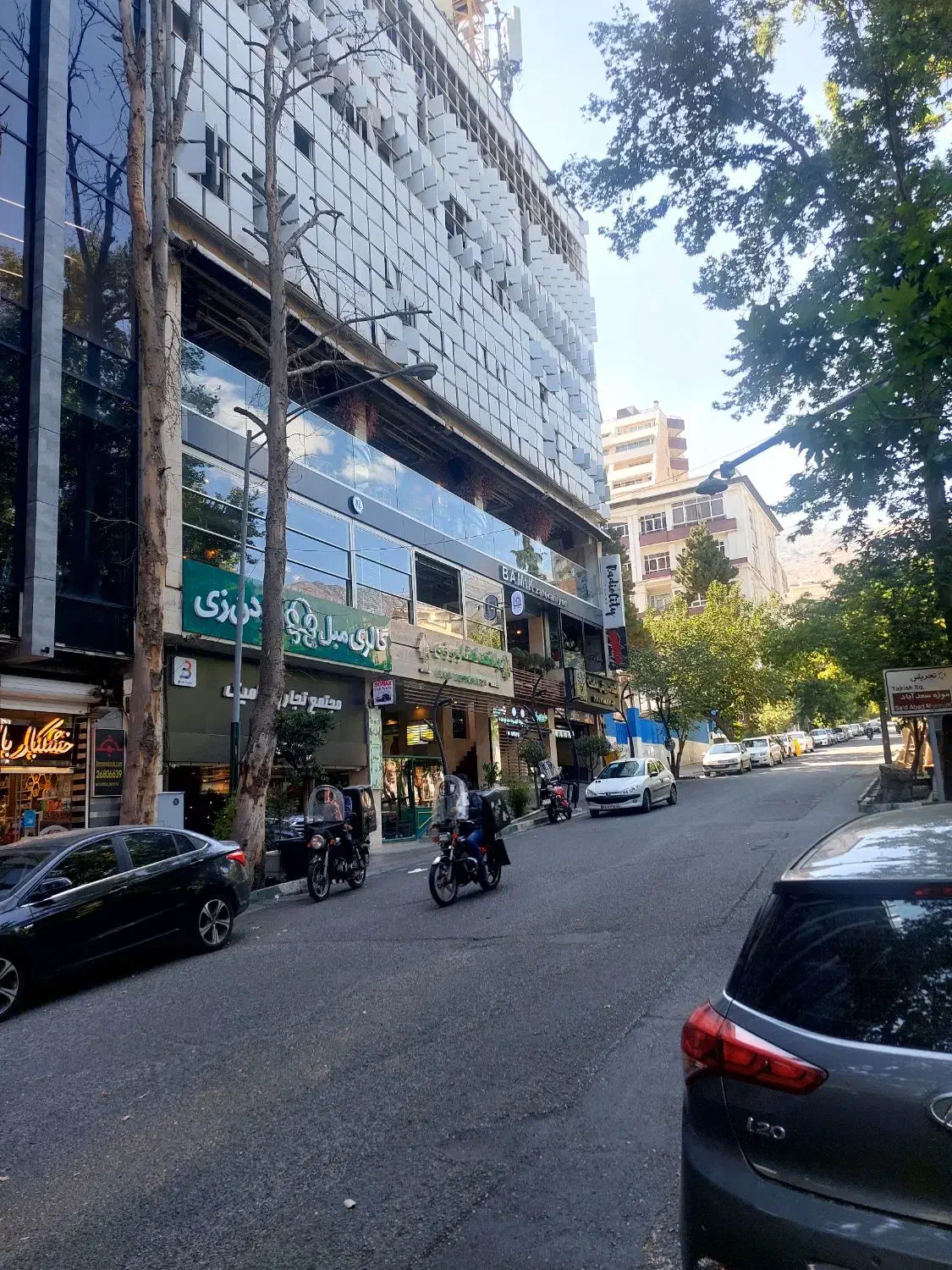 اجاره تجاری مستقل ۱۸۰متری مقدس اردبیلی|اجارهٔ مغازه و غرفه|تهران, زعفرانیه|دیوار