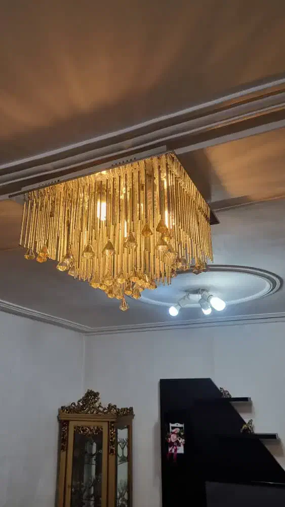 لوستر،گاز پنج شعله، میز تلفن، میز تلویزیون،|لوستر و چراغ آویز|لاهیجان, لیالستان|دیوار