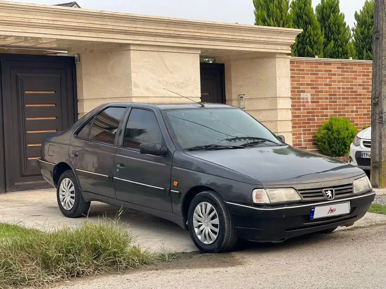 پژو ۴۰۵ مدل ۸۳ نوک مدادی متالیک|خودرو سواری و وانت|قائمشهر, |دیوار