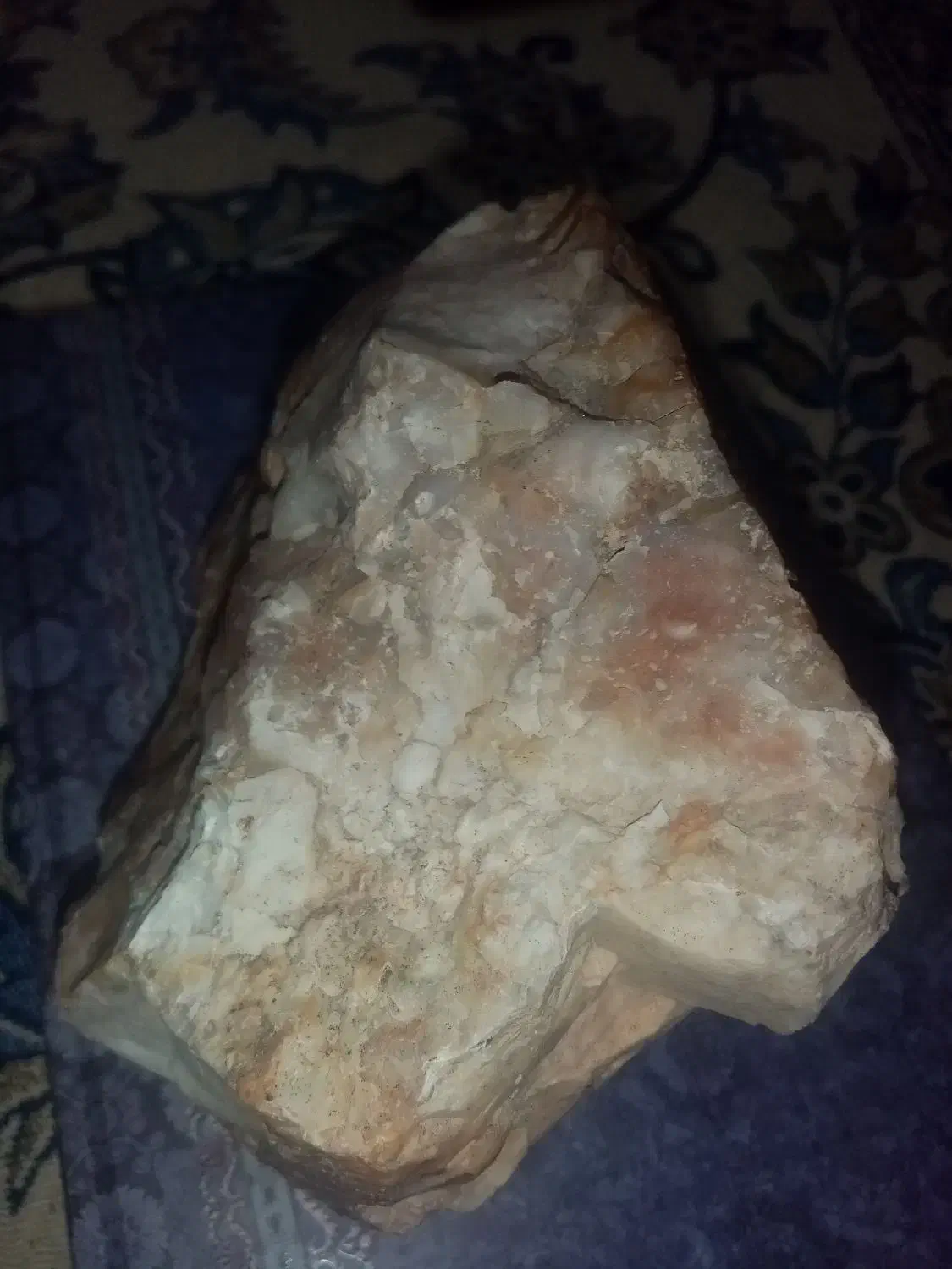 سنگ عقیق زیر خاکی سبلان وزن 2کیلو|کلکسیون اشیاء عتیقه|اردبیل, |دیوار