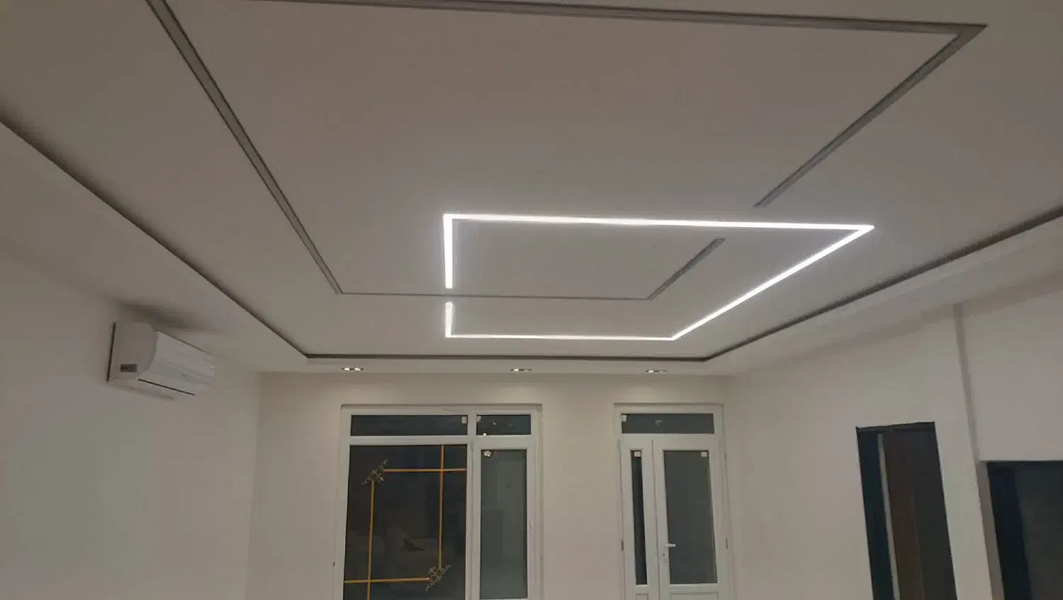 نیازمند شاگرد و استاد کار جهت کنافکاری|استخدام معماری، عمران و ساختمانی|بیرجند, |دیوار