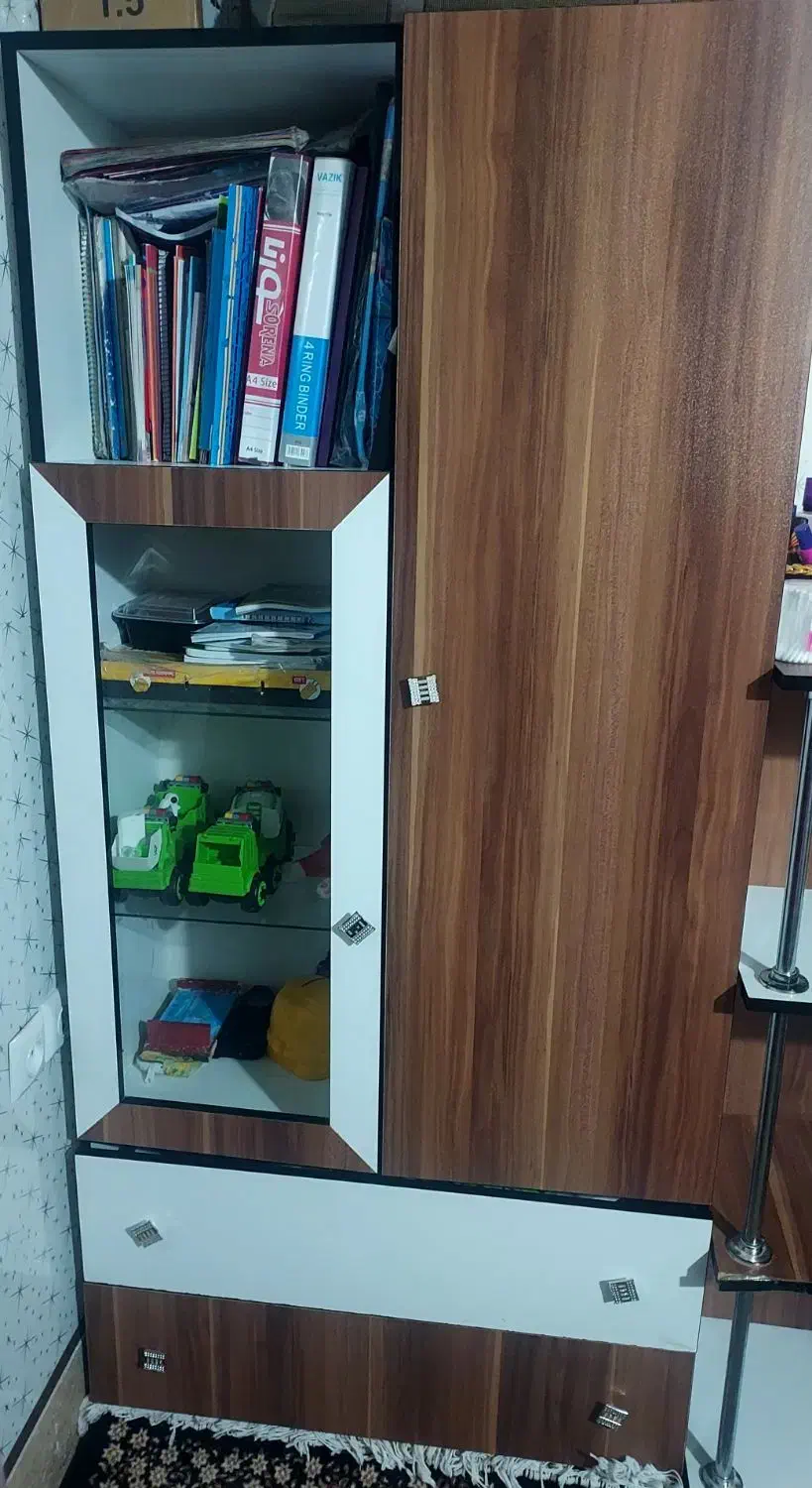 دو عدد کمد کودک|اسباب و اثاث بچه|کاشان, کارگر|دیوار