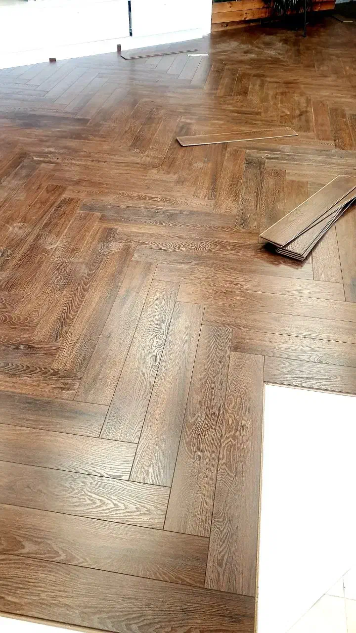 نصاب پارکت و ابزار و ترمو و ماربل|خدمات پیشه و مهارت|مهاباد (آذربایجان غربی), |دیوار