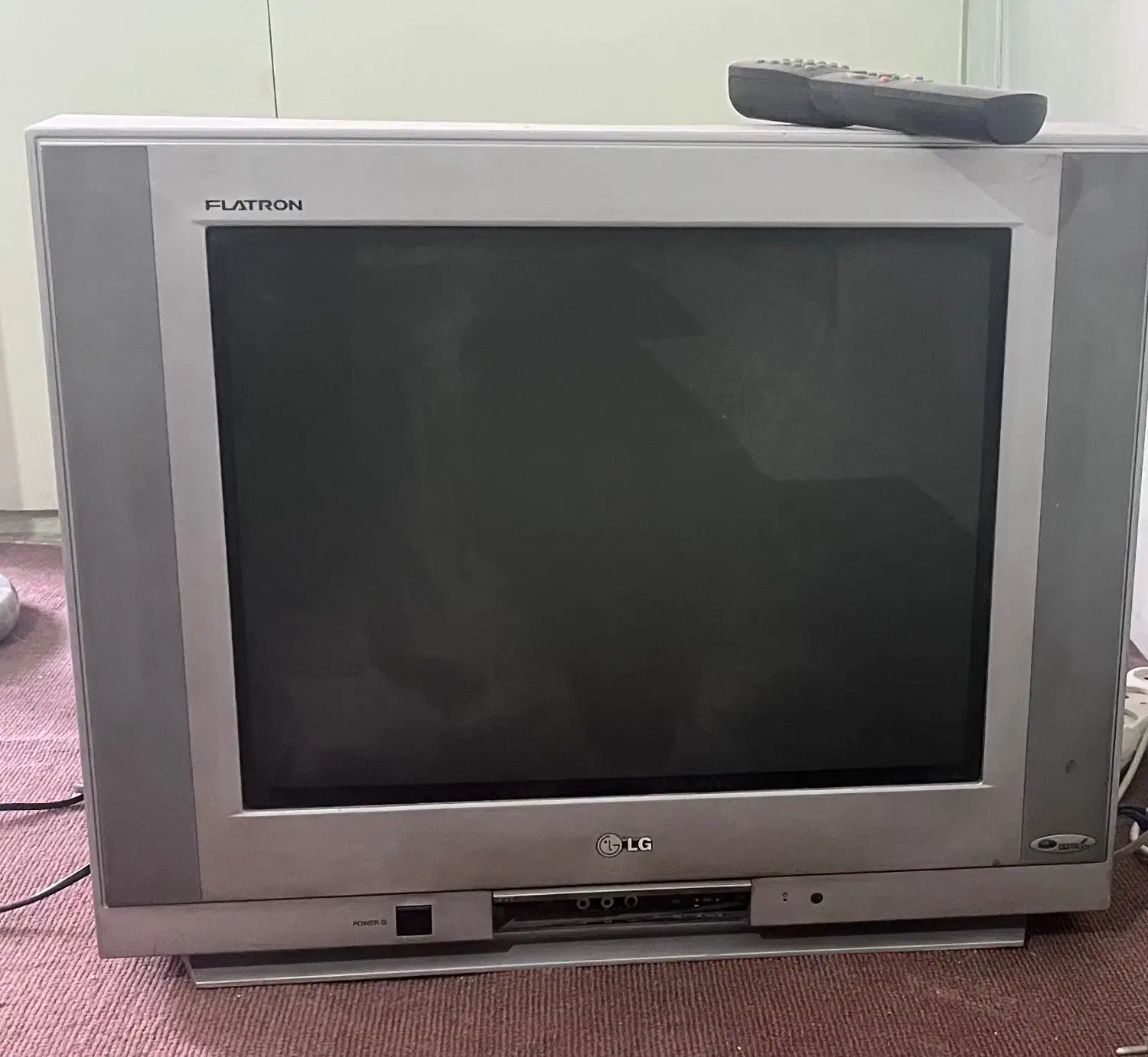 تلوزیون الجی۲۱اینچ|تلویزیون و پروژکتور|زنجان, |دیوار