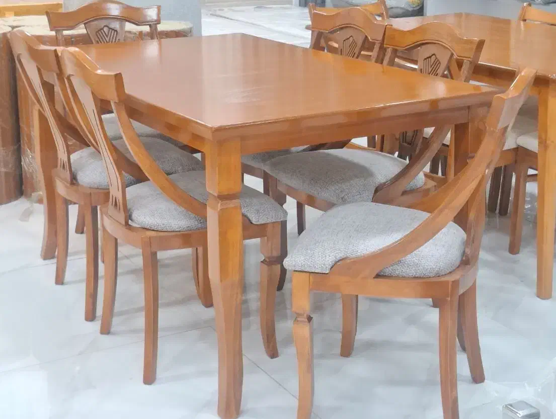 غذاخوری ۶ نفره ایتالیایی فندقی/کف قیمت کل شیراز/|میز و صندلی غذاخوری|شیراز, شهرک ویلایی بهاران|دیوار