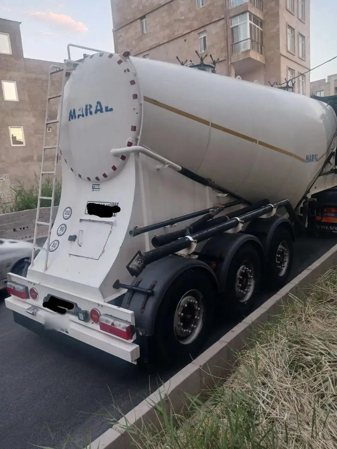 بونکر|خودرو سنگین|فیروزکوه, |دیوار