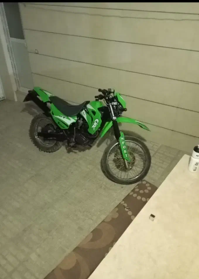 تریل200|موتورسیکلت|تربتحیدریه, ترمینال|دیوار